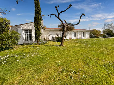 maison familiale 5 pièces avec grands volumes  environnement verdoyant et terrain de plus 