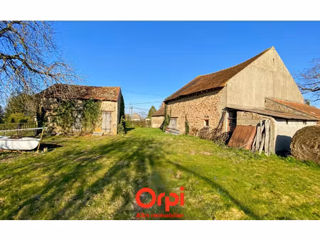 maison quinssaines 138 m² t-2 à vendre  69 000 €