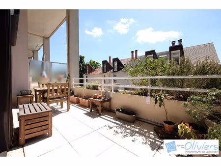 appartement duplex voisins le bretonneux 4 pièces 77.84 m2