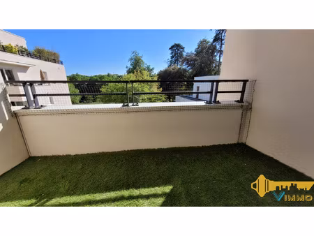 appart t3 2ch balcon et garage en s/s beautour