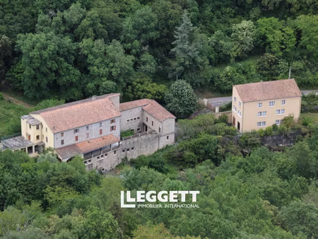 boutique 50 pièce(s)  largentière