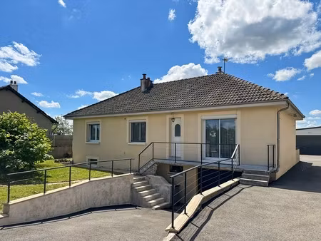 aufferville (77) maison plain-pied 4p de 105 m2 sur sous-sol total. terrain 1 096 m2