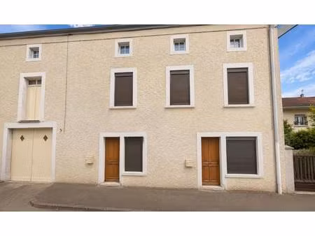ensemble immobilier ? f4 + studio indépendant + dépendance ? 5 pièces ? 139 m² ? 90 000