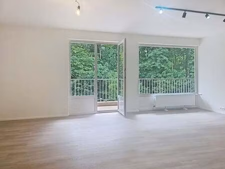 appartement à louer à uccle € 1.950 (lo1n8) - zada properties s.a. | zimmo