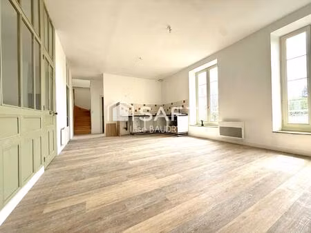 duplex spacieux au coeur de fontenay-le-comte