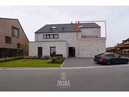 appartement te huur in dilsen-stokkem met 3 slaapkamers