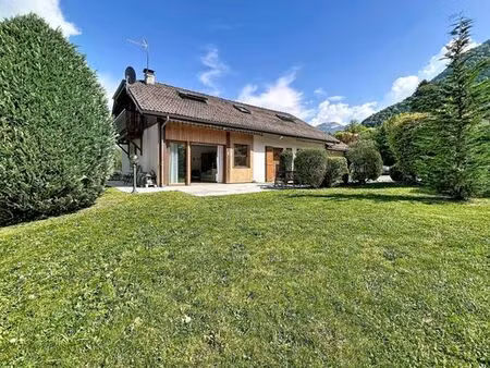maison de luxe 4 chambres en vente à doussard  auvergne-rhône-alpes