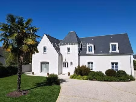 maison de luxe de 215 m2 en vente contres  france