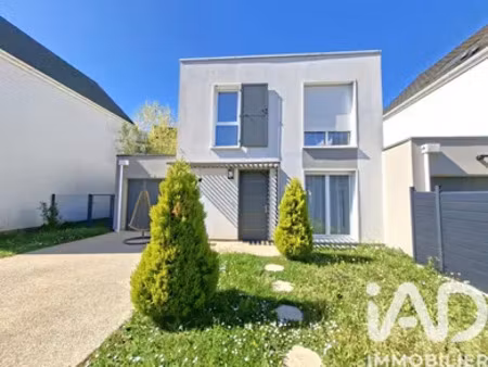 maison à louvres (95380)