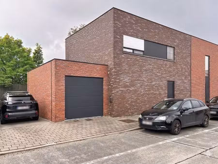huis te huur in lendelede met 3 slaapkamers