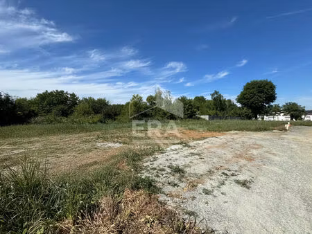 terrain 0 pièces 432 m² à vendre / acheter chauray 79180 ? | era immobilier