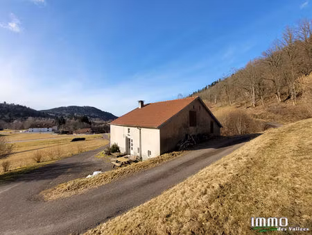 ferme avec terrain de 6200 m²