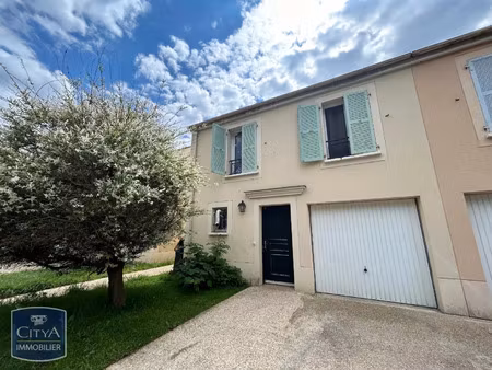 maison à louer 5 pièces 84.22 m² - dourdan (91) - 1 191€