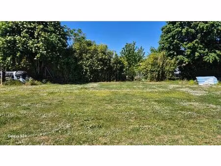 achat terrain 536m² plassay 17250