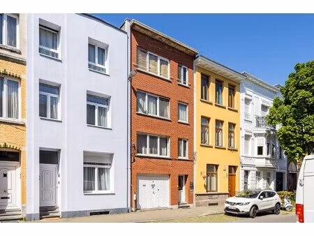 appartement te koop in deurne met 2 slaapkamers