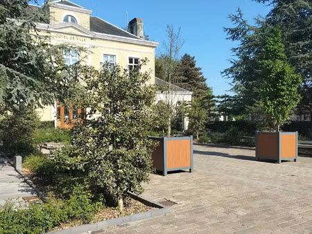 vente commerce 250 m² calais (62100)