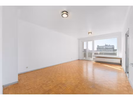 appartement te koop in blankenberge met 2 slaapkamers