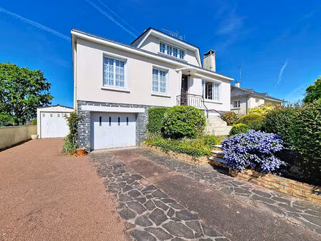 vente maison 6 pièces  154.00m²  ombrée d'anjou