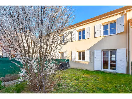 vente maison 4 pièces  74.30m²  guignes