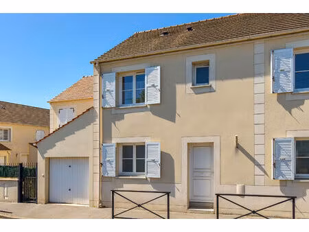 vente maison 4 pièces  74.30m²  guignes