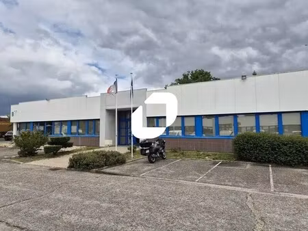 location bureaux 465 m² à 925 m²