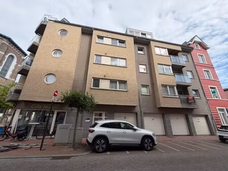 gezellig éénslaapkamer appartement pal in het centrum van blankenberge. in een rustig gebo