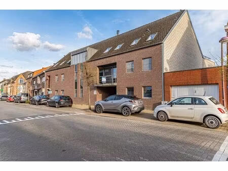 appartementje met 1 slaapkamer en terras