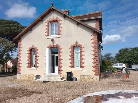 demeure de prestige belabre 7 pièce(s) 200 m2