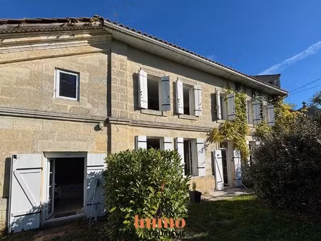 demeure en pierres avec piscine et trois gîtes en saintonge gir