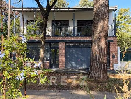 vente demeure d'exception à la rochelle (17000) : à vendre / 162m² la rochelle