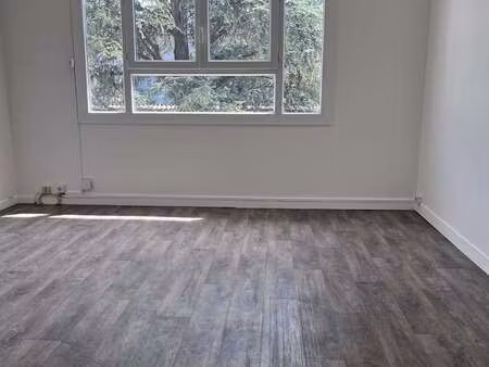 vente appartement 2 pièces à fréjus (83370) : à vendre 2 pièces / 41m² fréjus