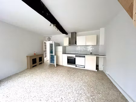 maison montereau fault yonne 3 pièce(s) 65 m2