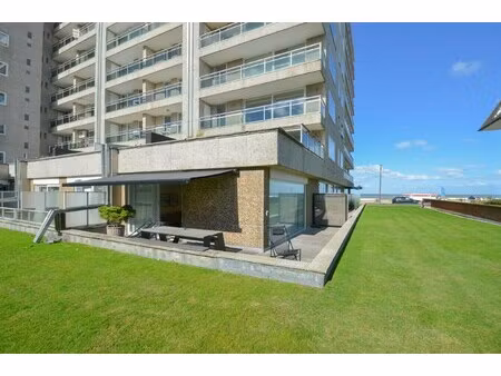 appartement te koop in knokke-heist met 2 slaapkamers
