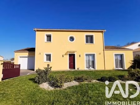 vente maison piscine à chauché (85140) : à vendre piscine / 161m² chauché