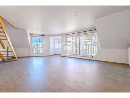 appartement duplex lumineux et magnifiquement fini - heist