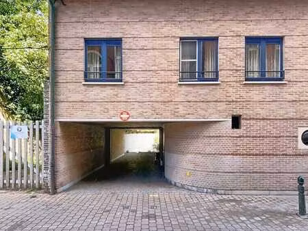 appartement au rez-de-chaussée avec 2 chambres dans le centr