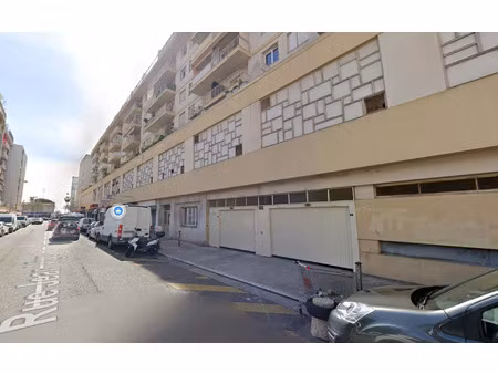 location stationnement  24 m² t- à nice  275 €