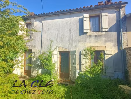 vente maison à coulonges-sur-l'autize (79160) : à vendre / 84m² coulonges-sur-l'autize