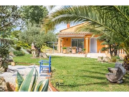 maison de plain-pied avec vue dégagée sur les vignes – un cadre de vie rare et préservé