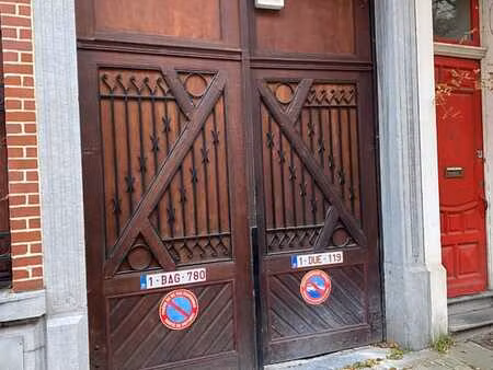 entrepôt d'une superficie de 110m² à schaerbeek
