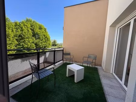la genette - appartement avec terrasse  au calme