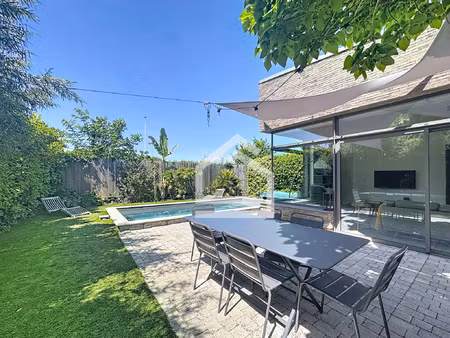 bordeaux caudéran- centre - élégante maison familiale avec p