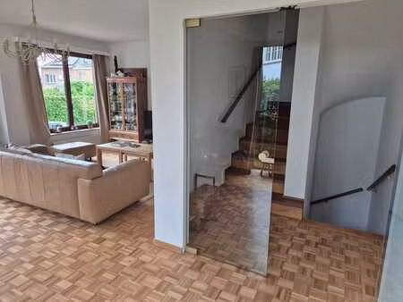 maison 3 façades à woluwe-saint-pierre 3 ch