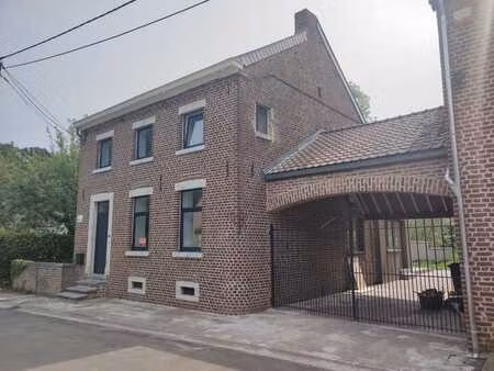 maison 3 chambres rénovée 2026 / jardin / car-port / label b