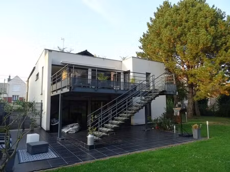 en vente maison 229 m² – 390 000 € |cambrai