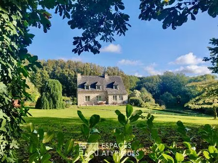 maison de caractère nichée dans un écrin de nature