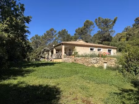 maison de 150 m² à la roquebrussanne