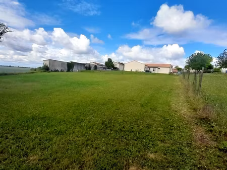 terrain à bâtir viabilisé de 847 00 m² champniers (16)