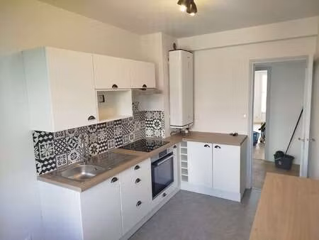 location appartement 3 pièces à saint-nazaire (44600) : à louer 3 pièces / 68m² saint-naza