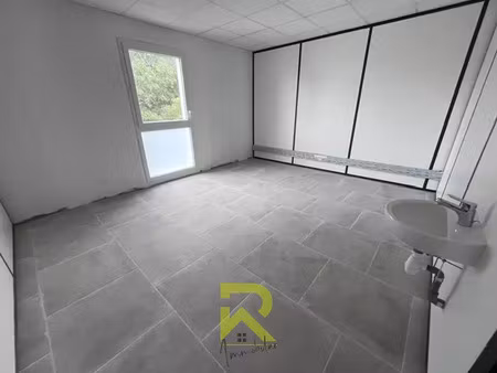 location bureau 124 m² à boujan-sur-libron (34760)